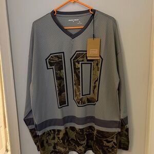 Goodthreads Gray and Camouflage Jersey